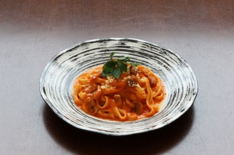 半生麺 カルボナーラ・えびトマトクリームきしめん詰合 2食入